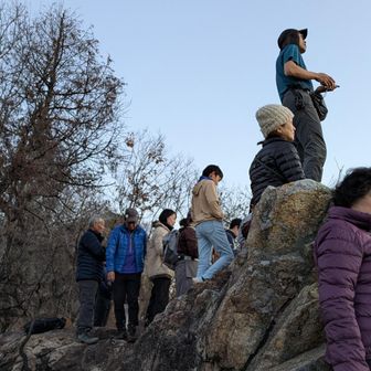 あっという間に😂人の数ご凄イワ〜🪨😂