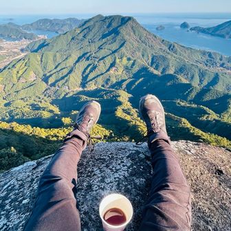 写真人が多いと並びます🫣　1番最後だったからのんびりコーヒーまで飲めました😆