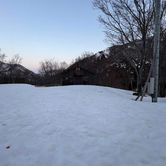 30分歩いてやっと登山口着きました