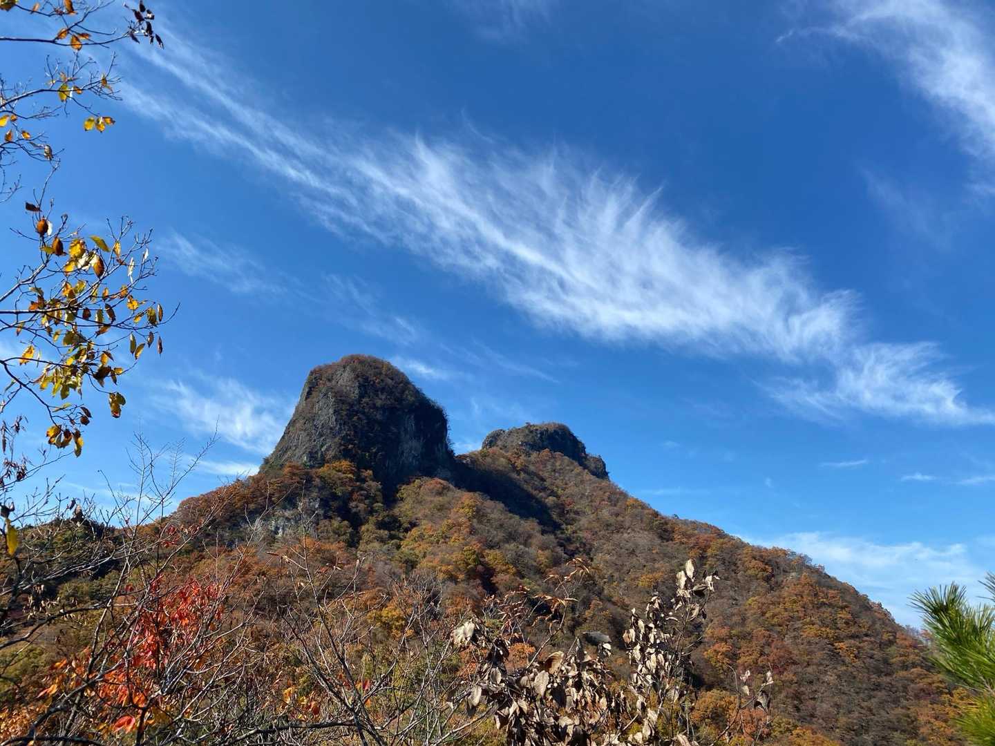 おー、かっこいいね
雲もいい感じ✨