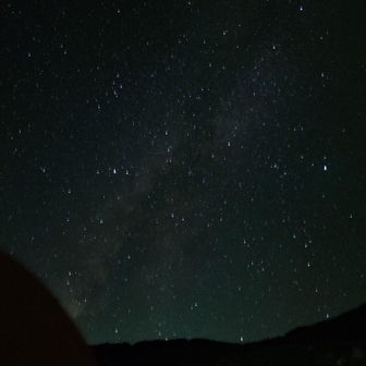 テン泊の醍醐味はやはり星空観賞を手軽にできること。
こういう星空を眺められただけでも来てよかったと思える。