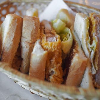 カフェテラス エヴァで
「榛名ポーツカツサンド」
美味しかった！
カツが、、美味しかった！
（語彙力、滅）