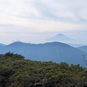茶臼岳からの富士山🗻