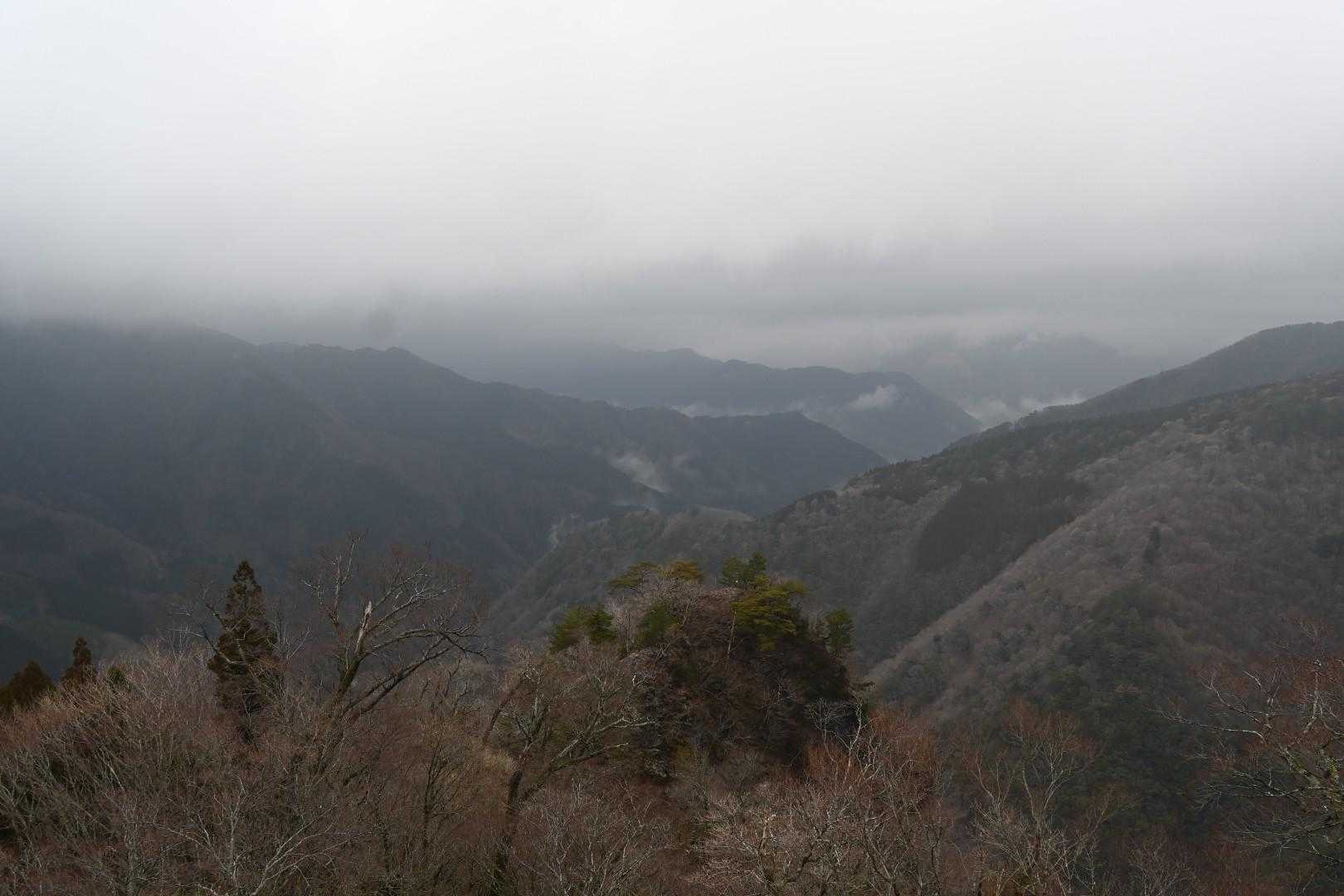 岩宇土山登山口-岩宇土山 周回コースの写真
