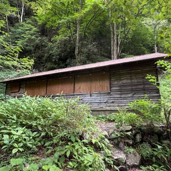 ウソッコ沢小屋