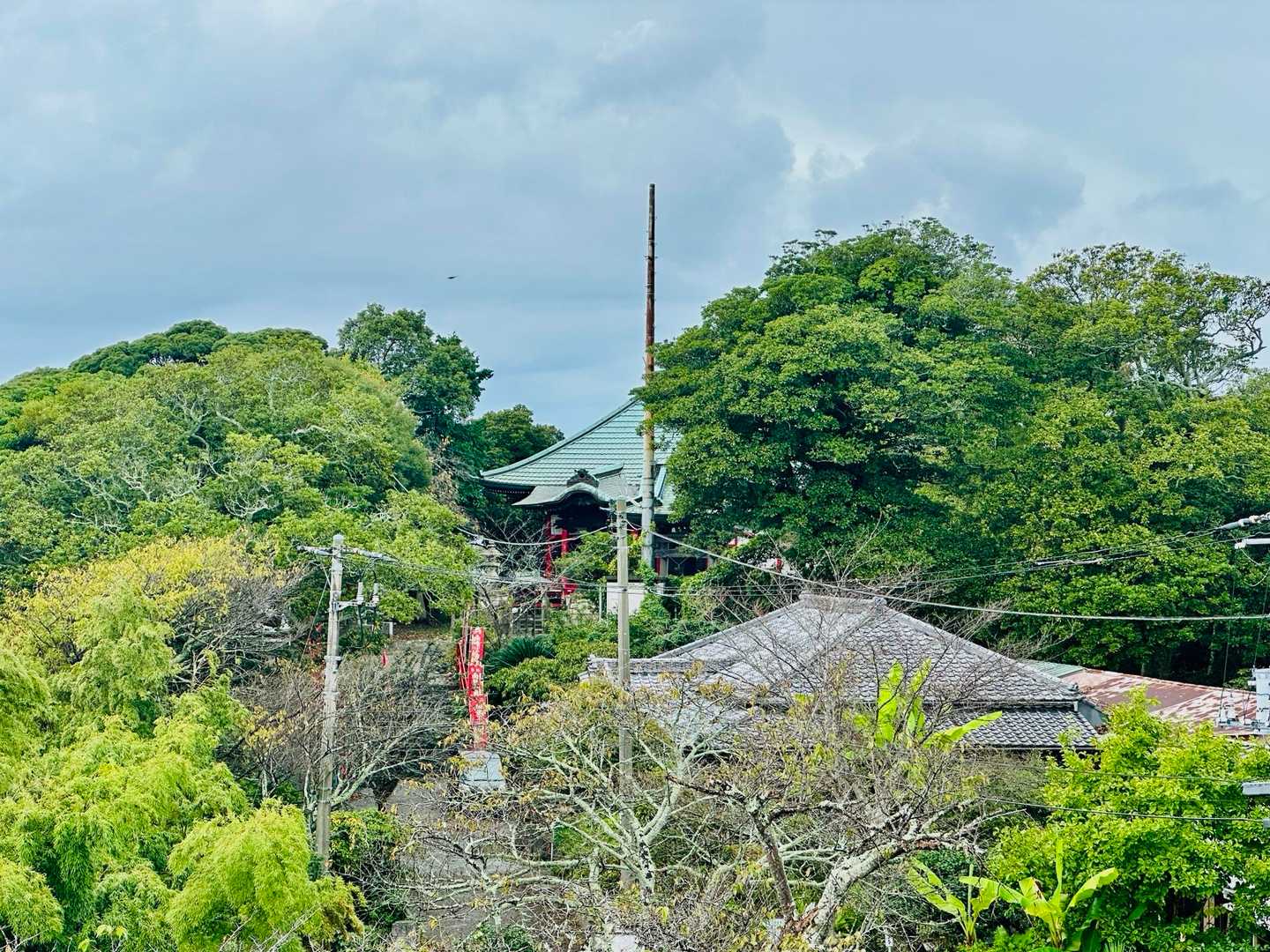あっちに持経寺(武山不動院)
向かいます