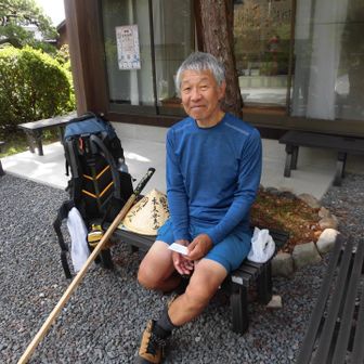 北海道の方・初遍路が「通し」で今日が26日目の方／途中で出会ったがトイレ寄り道、カレーパン昼食で先に着いていた