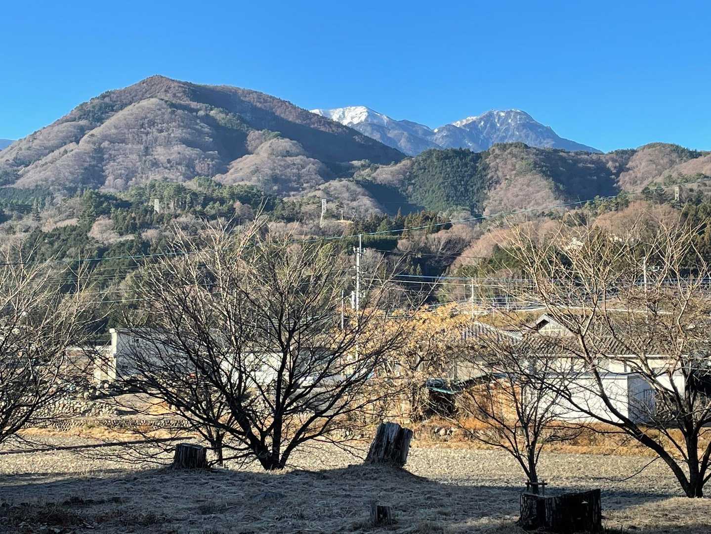 地蔵ヶ岳と観音ヶ岳かな。