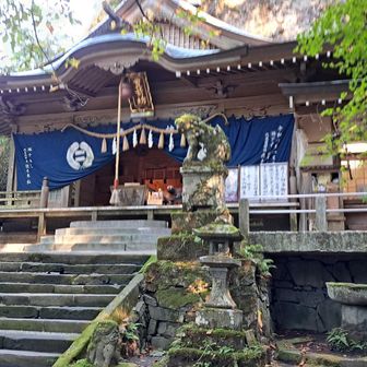 高住神社本拝殿！参拝をして北岳ルートに入ります！