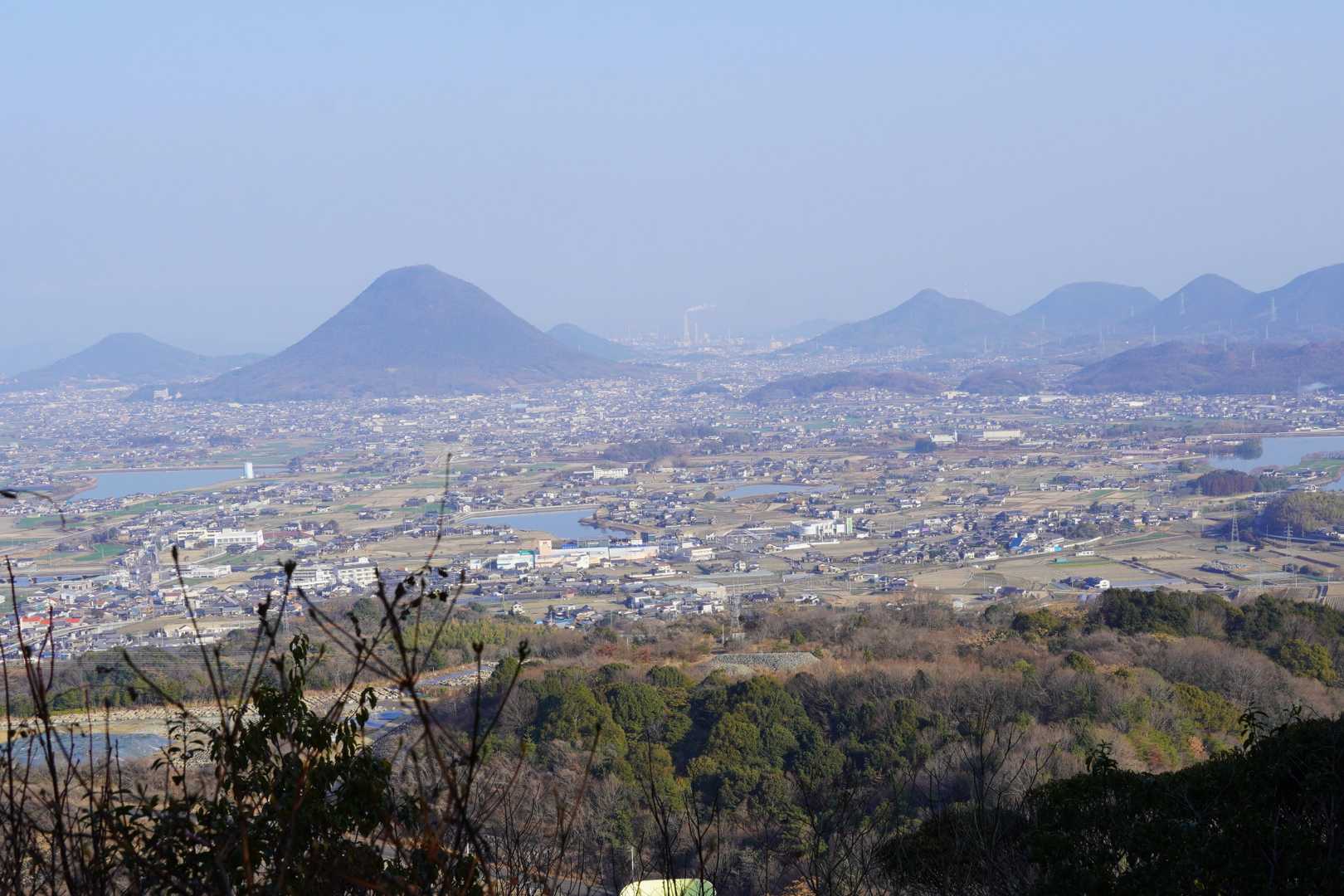 第2東屋からの展望
丸亀・坂出方面