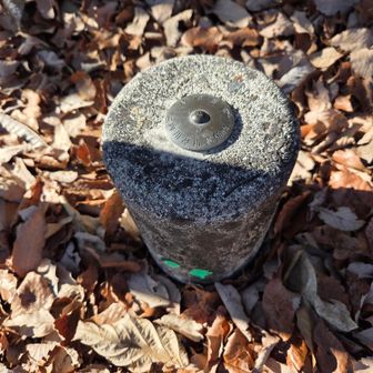 三角点が見つからなくて、これしか分からなかったのが心残りですが、次のお山に向かいます🚙