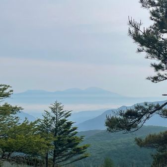 和田山南峰より