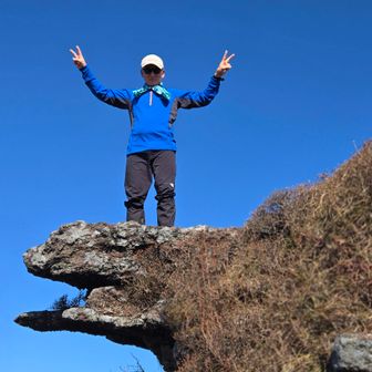 ガメラ岩で記念撮影😃✌