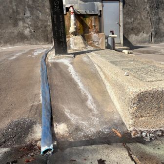 車まで花巻温泉街を通ります。
これは源泉？