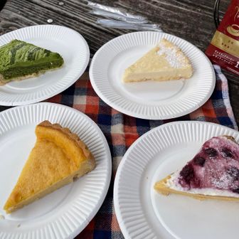 豪華食後のデザート、
いつもありがとうございます😋🙏
レディファーストということでブルーベリーをチョイス❣️