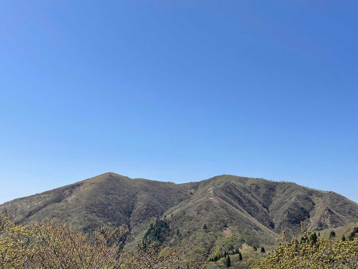 ⛰東雨乞岳　　雨乞岳⛰