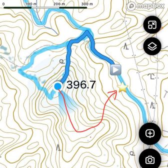 登ってきたコースでは下りたくなくて😂
ひさしぶりにルーファイじゃ✊
▶️より少し下の⭐️の所に気になるポイントがあったのでそこに下りてみよう