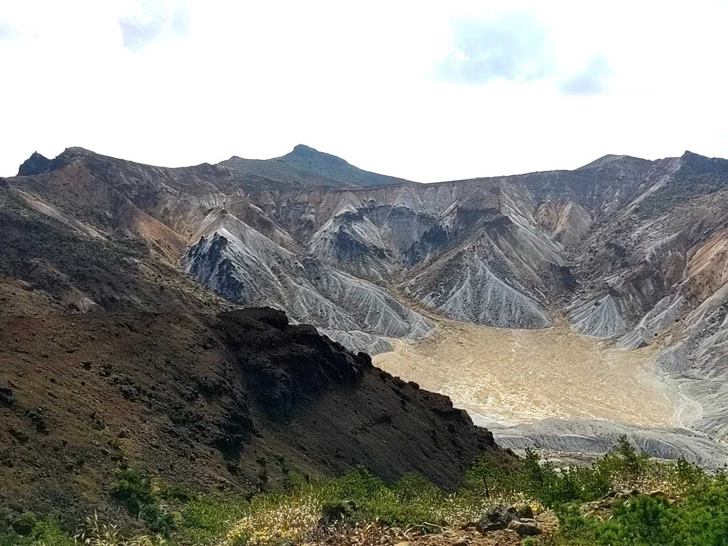 沼尻登山口-041_湯の花採取場 周回コースの写真