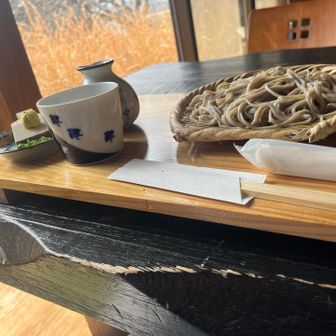 竈門（かまど）神社近くのそば屋