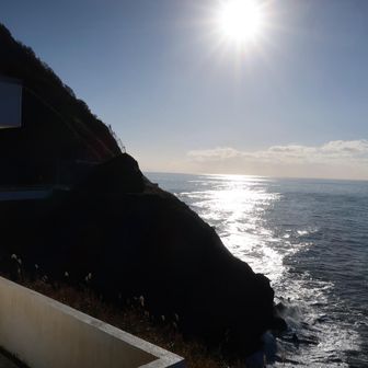 もうすぐ日が沈む
この時期は早いね