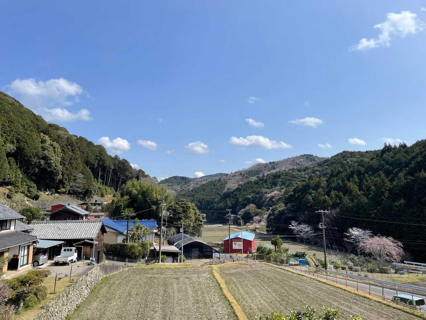 こういう山間の風景もいいね👍