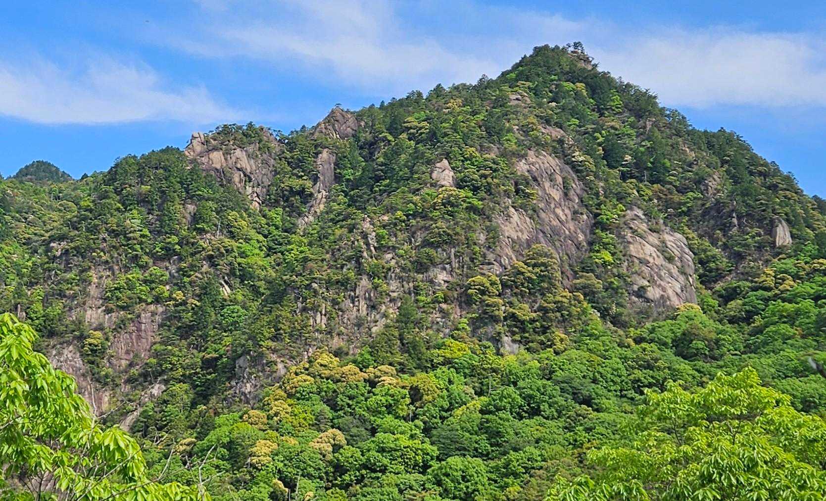 鬼ヶ牙東峰。