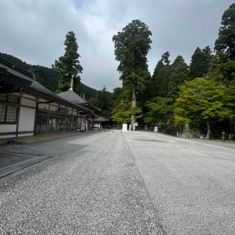 延暦寺根本中堂前参道