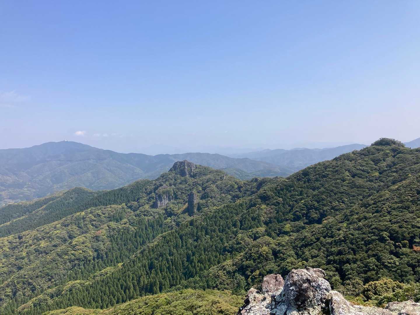 第10岩場から磯間嶽を眺める✨