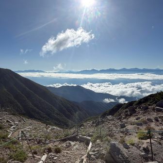 上に登ったら関東山地も現れてた