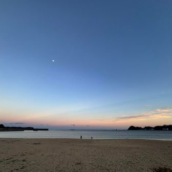 最終日の道の駅那智に移動して、ブルーハーバーのトワイライトタイム。でも、オッサン一人という勿体無さ。