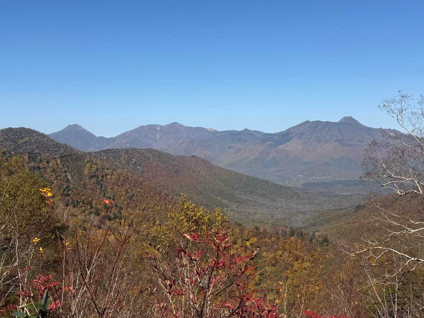 頚城山塊⛰️
焼山、火打山、妙高山