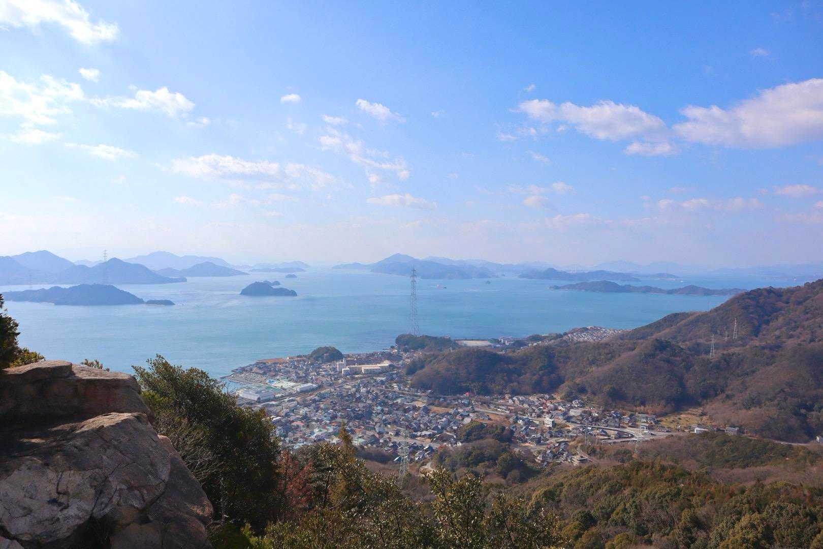 ここも好きなとこ♡
山頂のすぐ隣にある場所✨✨