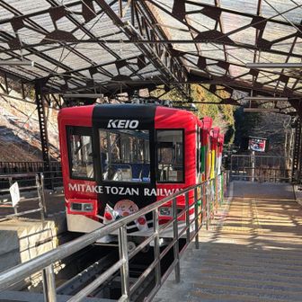 ケーブルカー。