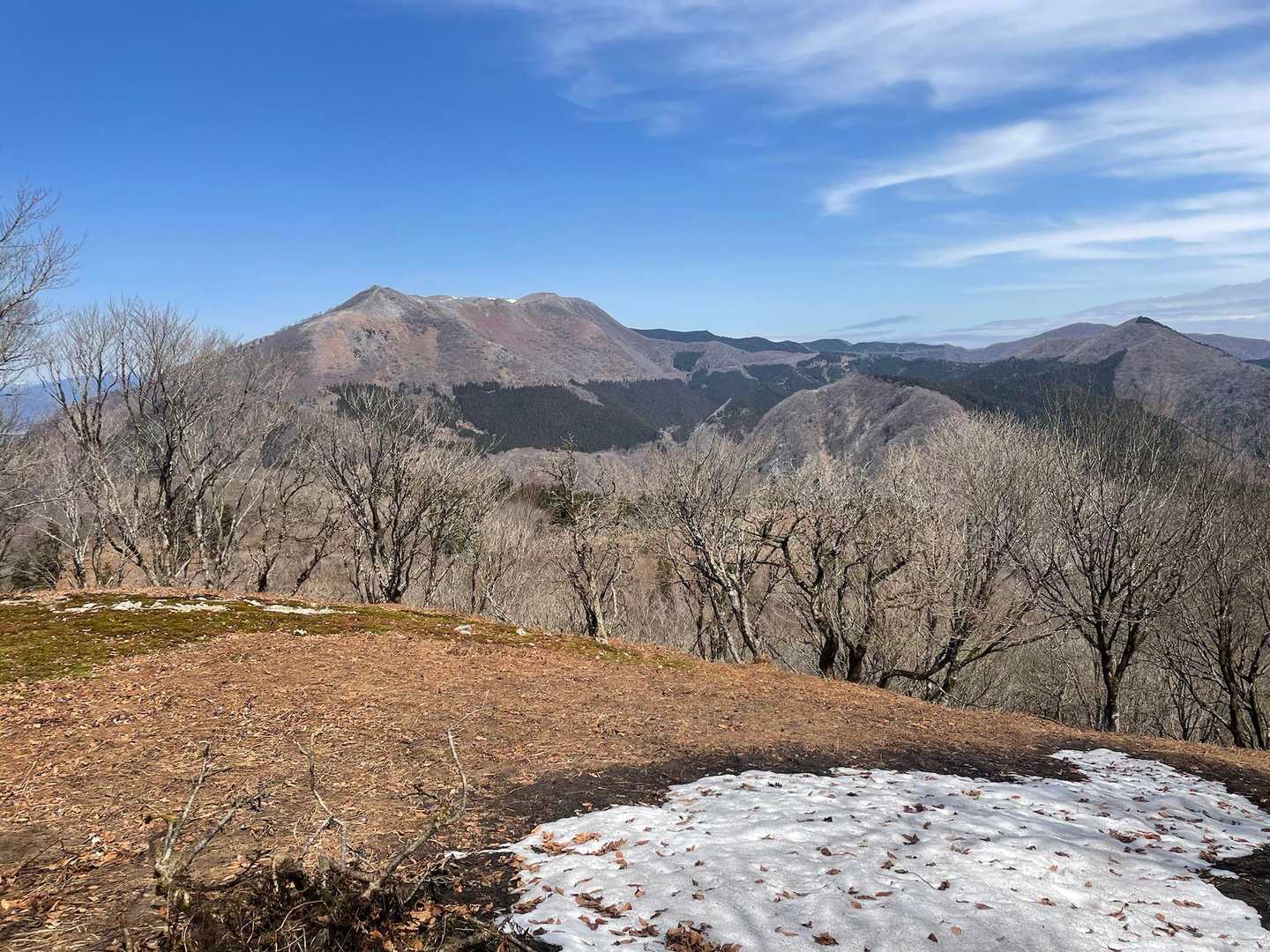 霊仙山どーん🙌