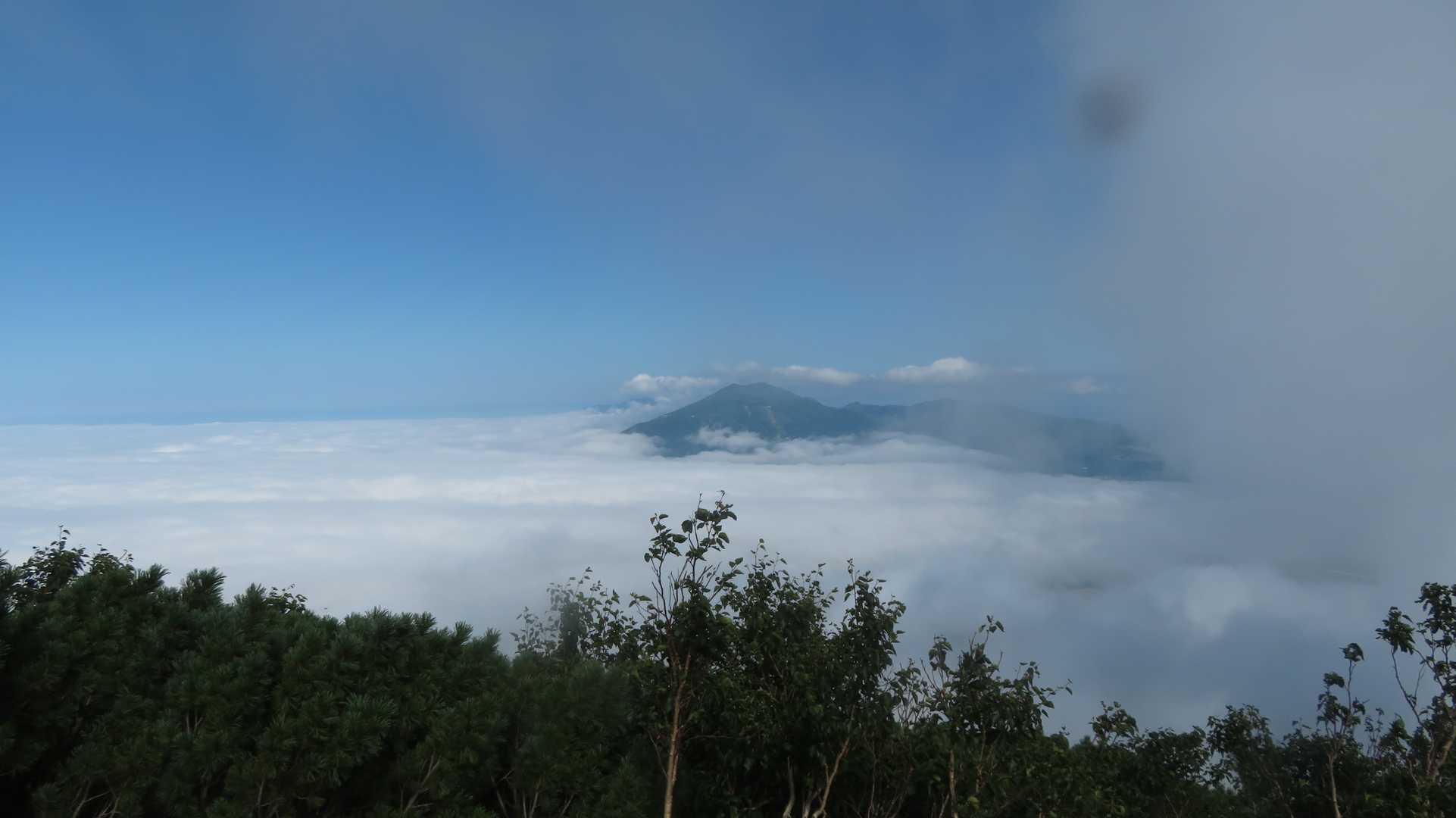 6合目付近からの下界
雲海が鮮やか