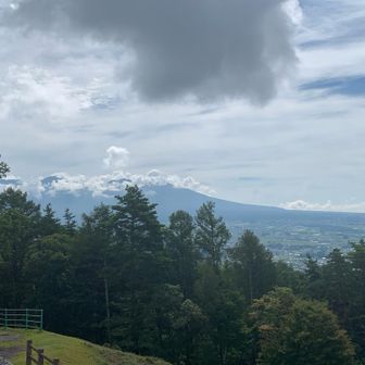 八ヶ岳。
朝は綺麗に見えていたのに😂