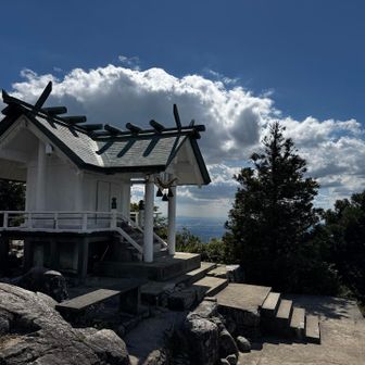 竈門神社上宮。