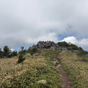 一息ついたら『北峰』まで、行ってみよー