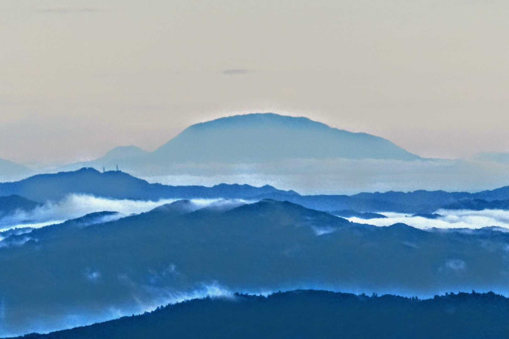 伊吹山