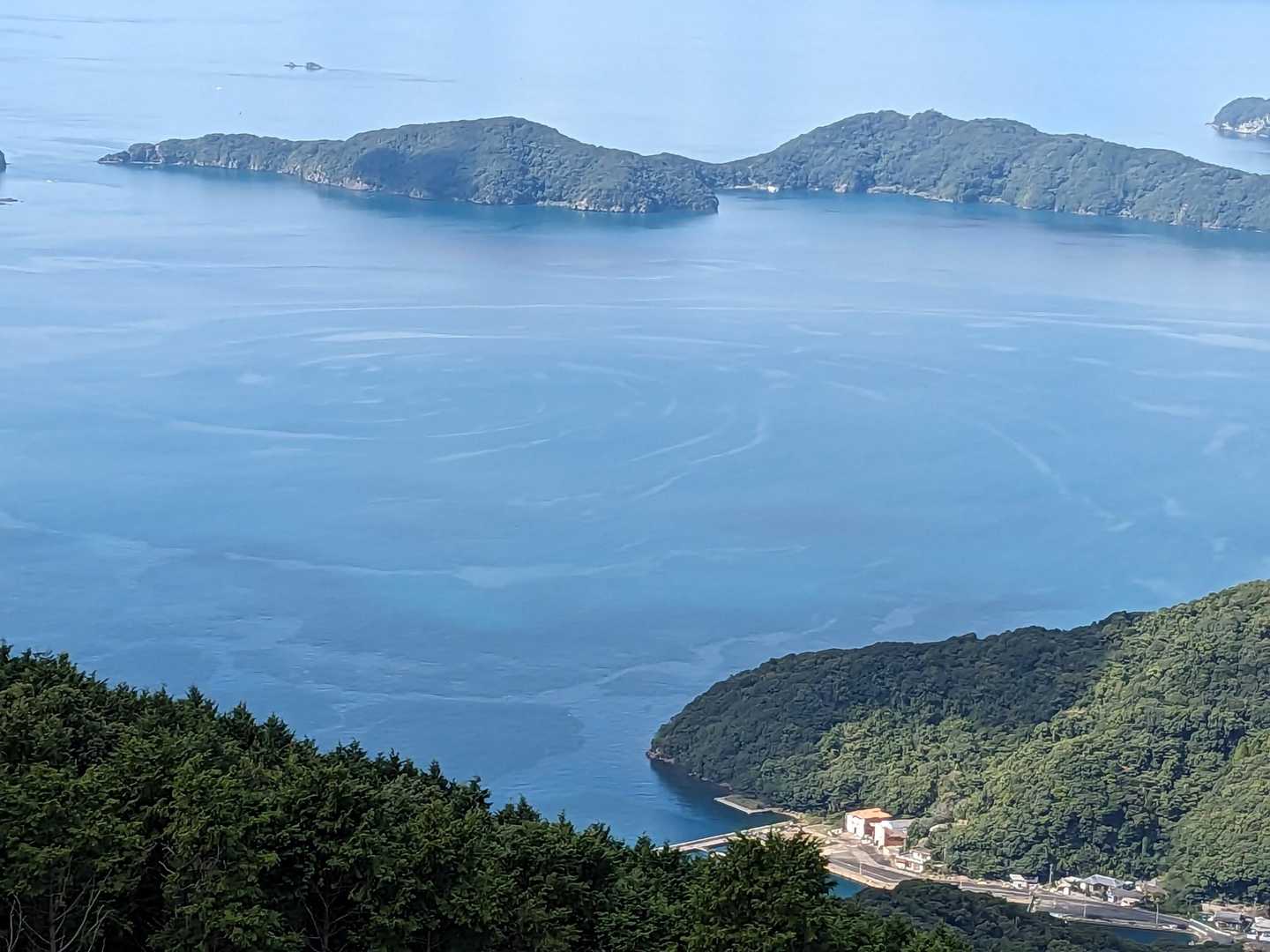 嵐口登山口-No.1「ヴィーナス像」-No.4「タツノオト 縦走コースの写真