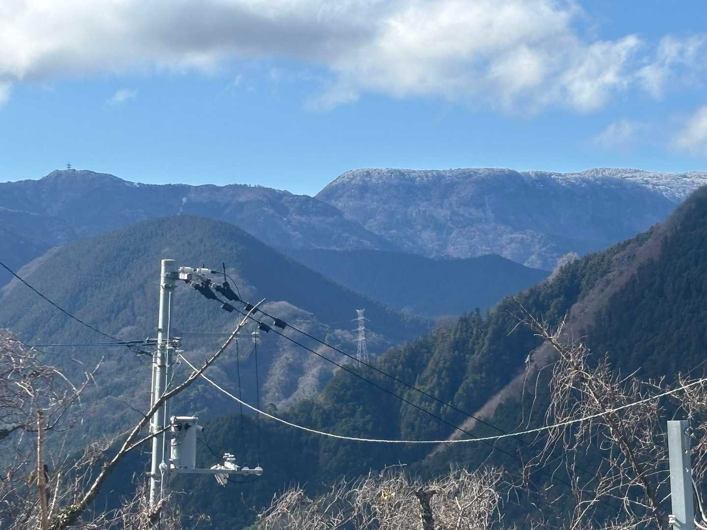 皿ヶ嶺見えました😍霧氷になってるかな？
(帰りは溶けていました)