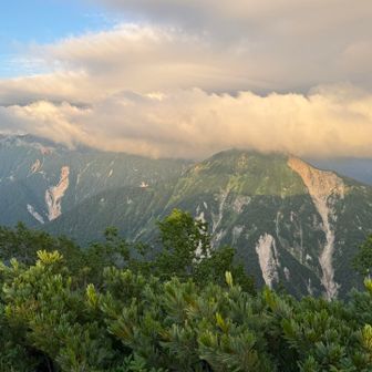 不動岳も良い色です🩷
