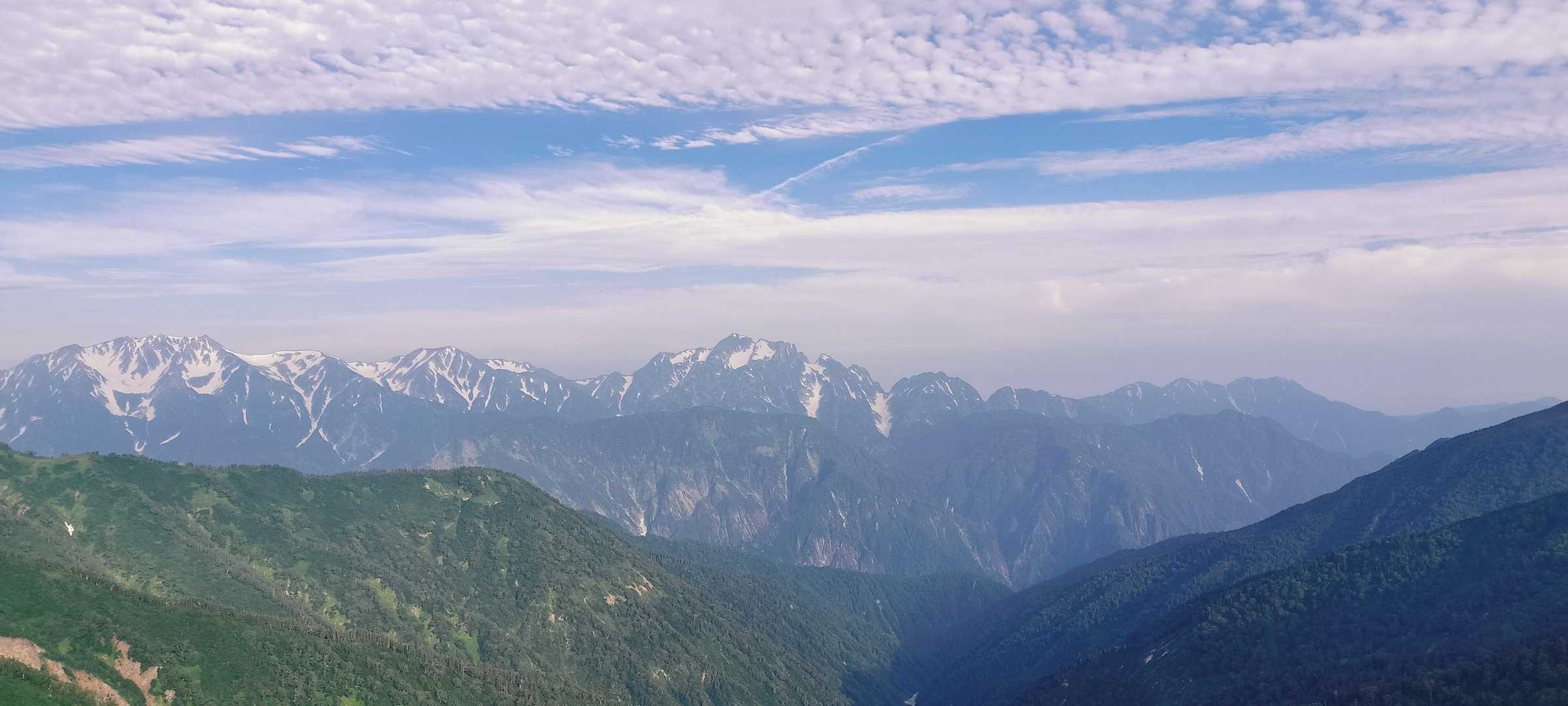 後立山連峰かっこよすぎ。この景色が見れただけでも行って良かったです。
