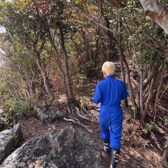 ツナギの👱🏽は案内してくれた方で
県内から笠戸島に移住されたそうで
本業以外に震災時など、ボランティア活動もされてるそうです