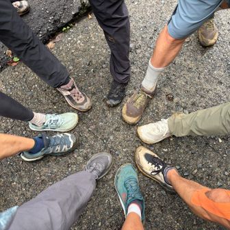 そして無事にゴール✌️
靴は少し汚れましたが、誰一人蛭に取り憑かれることはありませんでした☺️