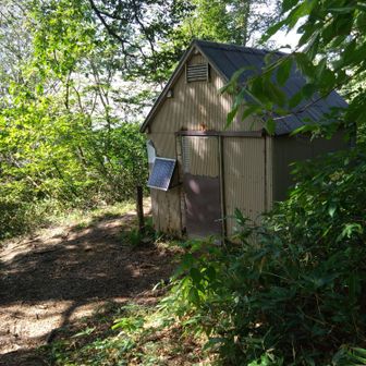 避難小屋です。
