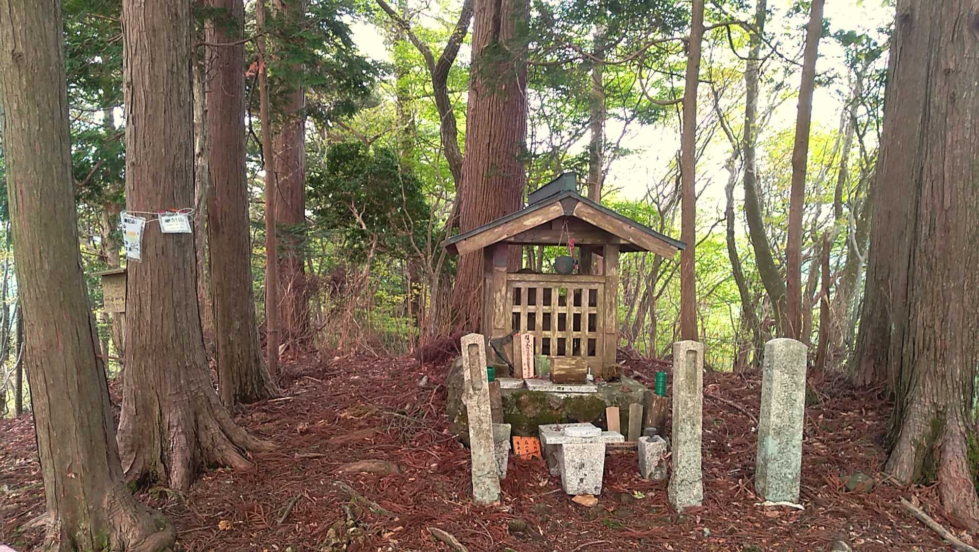 摩尼山の写真
