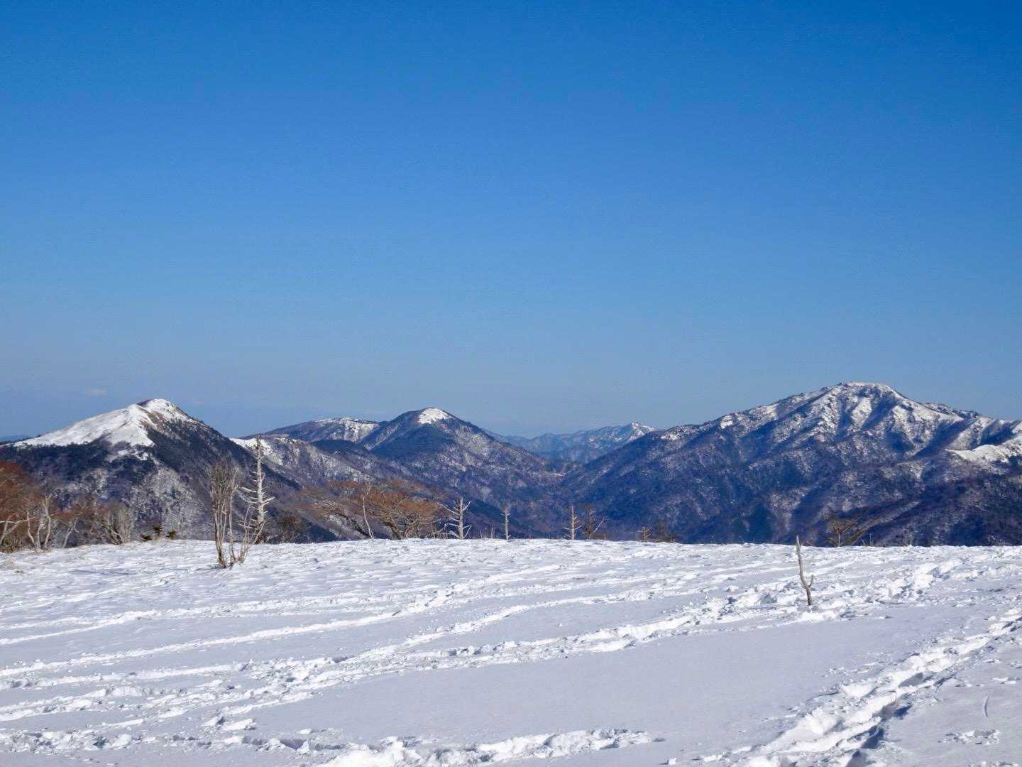たくさんのお山が見えてます
景色が抜けると嬉しいー！
