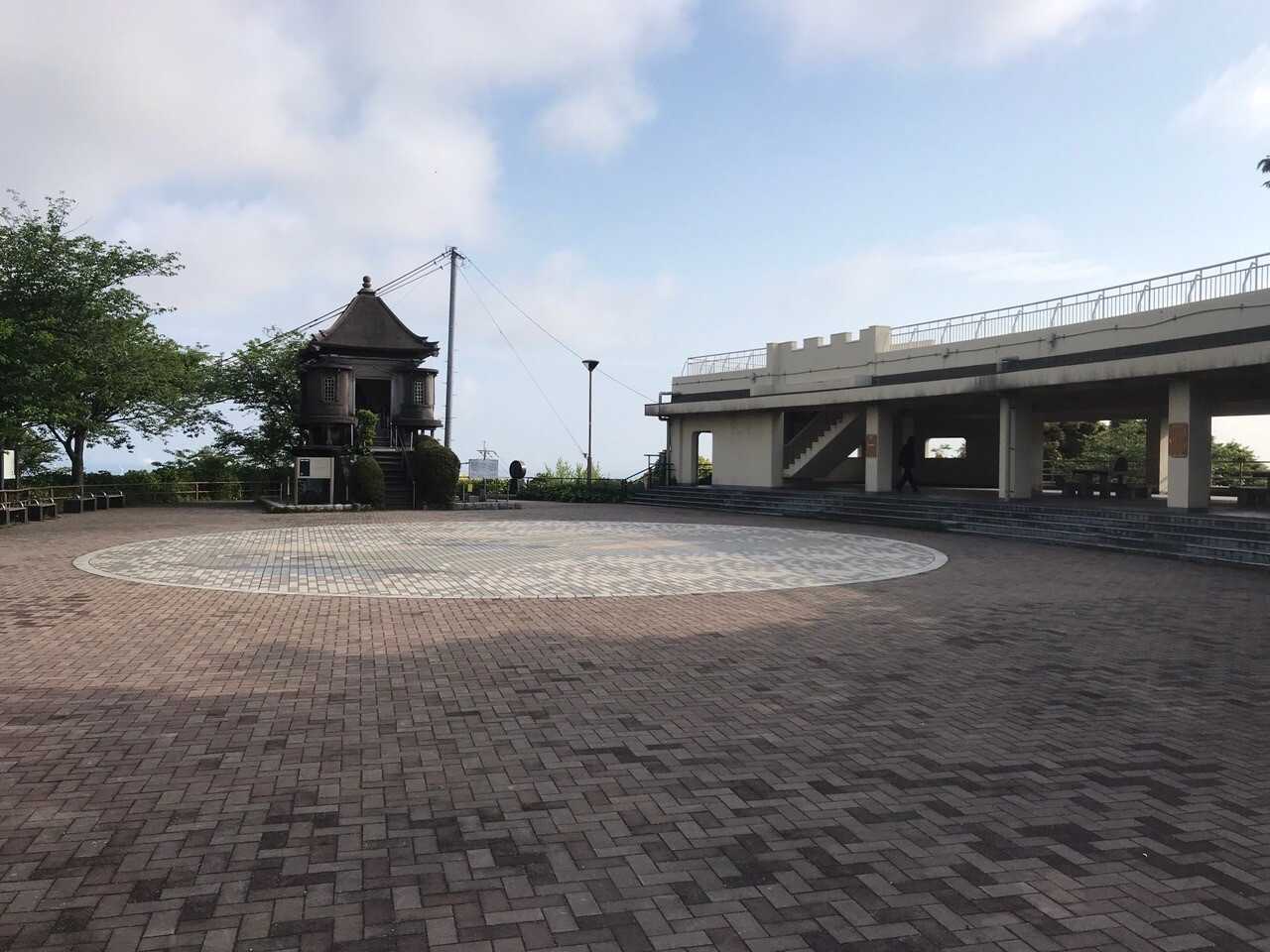 高塔山の写真