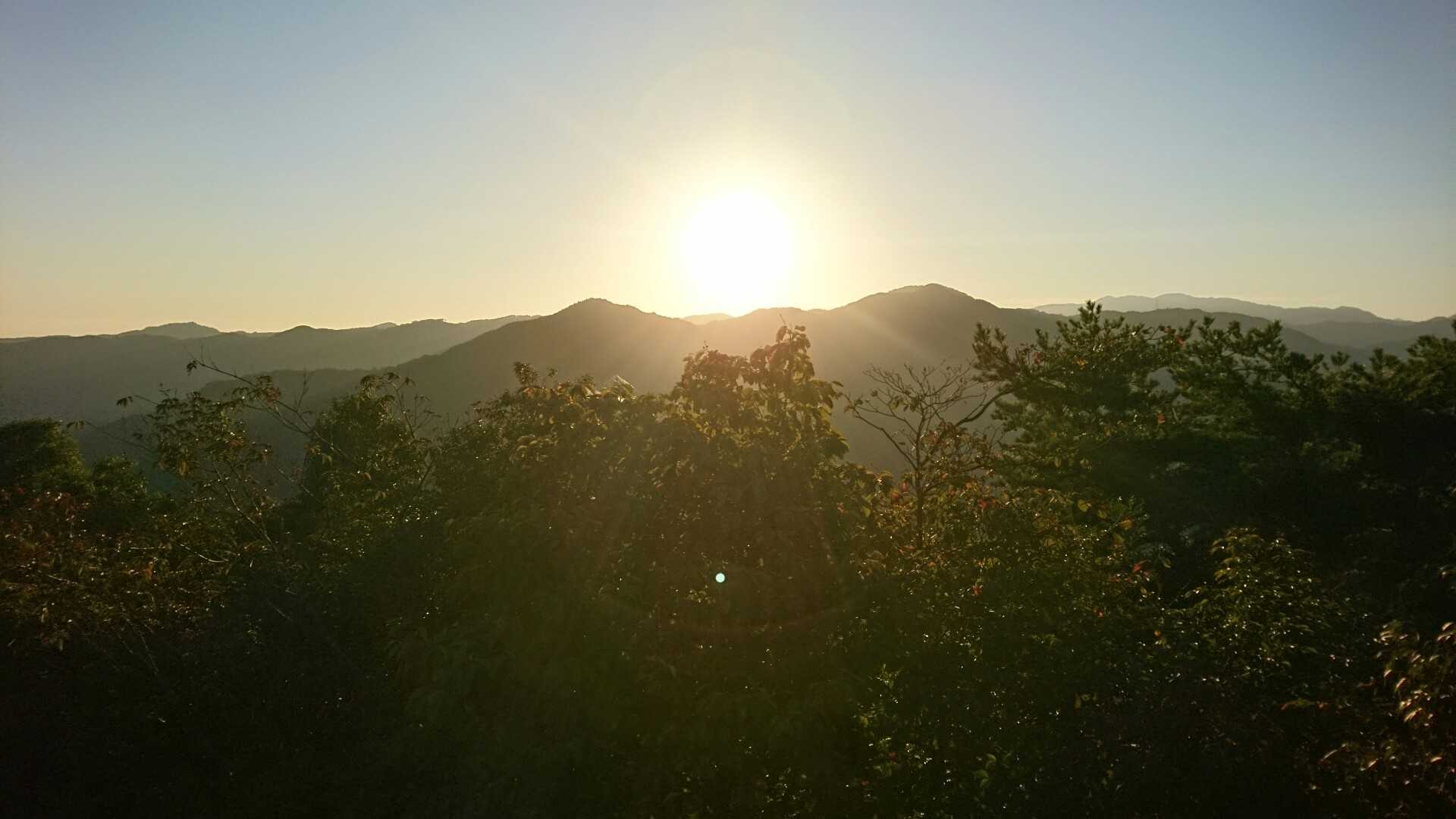 ６：４７八畳岩から